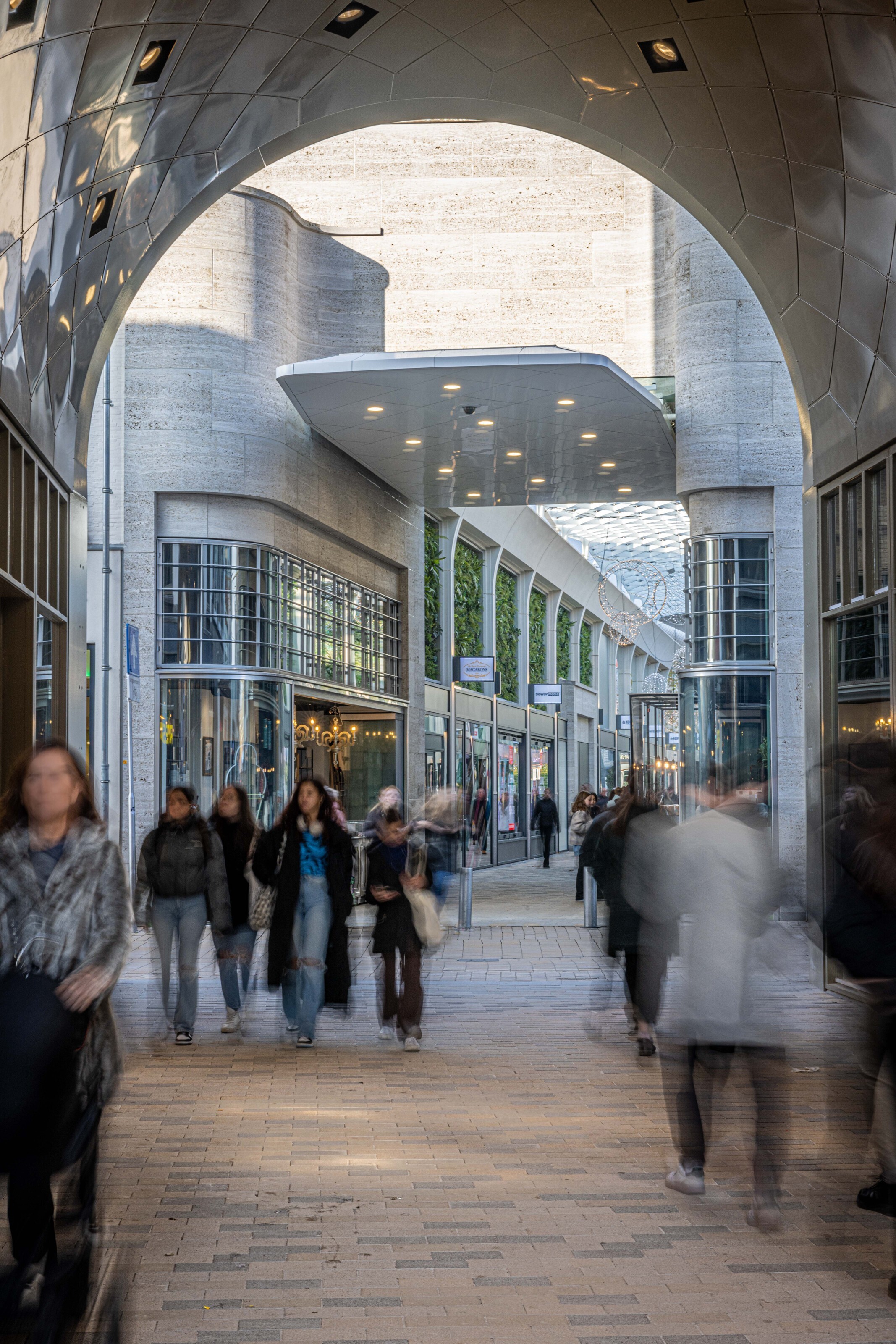 Transformatie City-Center Tilburg - Toegangspoort passage Heuvelstraat - @Jeroen van de Water